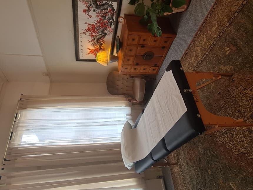 The treatment couch, made up, at The Practice Rooms